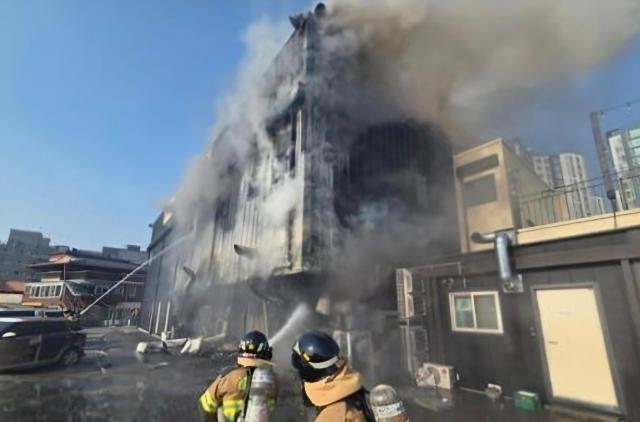 大田工場の火災で74人が死傷…行方不明の労働者14名は死亡した状態で発見