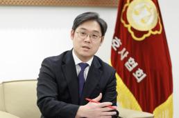 변호사 배출, OECD 수준 맞는 적정 수급 관리 필요