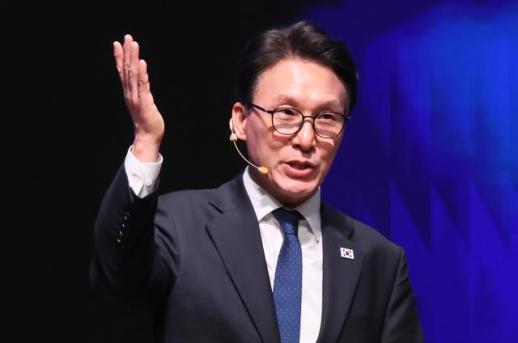 김민석, 중동 여파로 방중취소…국내서 비상경제대응 실무지휘