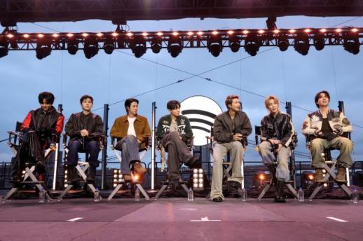 BTS在美国纽约出席Spotify X BTS：Swimside活动