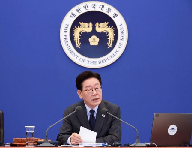 Public servants required to alternate vehicle use