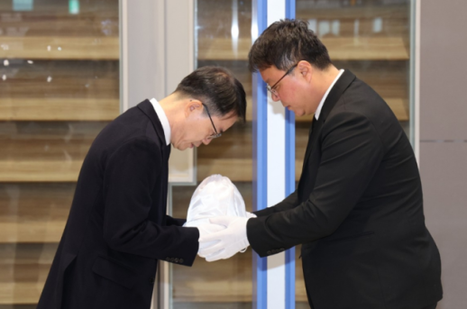 후배 캄보디아 보내 사망…법원, 대포통장 모집책에 징역 4년