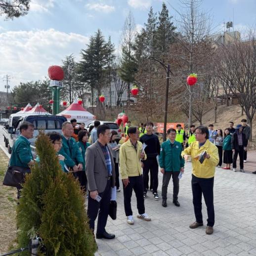 충남도, 논산딸기축제 안전사고 제로 총력…행안부와 합동점검 강화