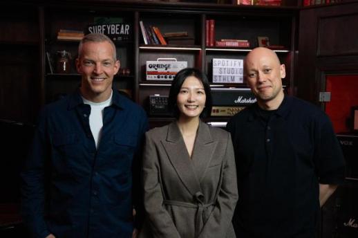 카카오, 정신아 대표 2028년까지 연임… AI·카카오톡 중심 성장