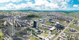 삼성전자 기밀유출 안승호 전 부사장 1심 징역 3년...유출된 정보 영업비밀 요건 갖춰