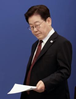 李대통령, 지지율 69%로 취임 후 최고치…전 지역·연령서 긍정 평가