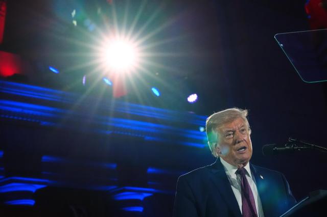 도널드 트럼프 미국 대통령이 25일현지시간 워싱턴DC에서 열린 공화당 행사에서 연설하고 있다사진AP연합뉴스