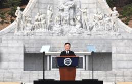 이재명 대통령, 늦은 밤까지 폭풍 SNS…주택 보유세·기업 과징금 언급