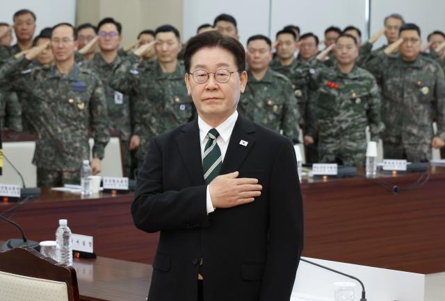 선택적 모병제 언급한 李대통령 스마트 강군 전환 필수적