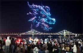 Drone spectacle lights up Busans Gwangalli Beach