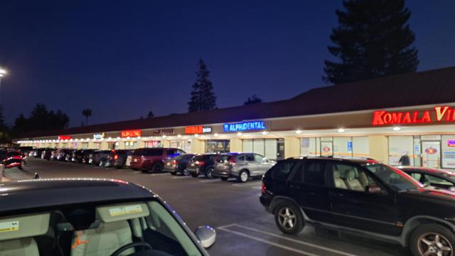 미국 실리콘밸리 일대의 식당가 및 상점 모습 사진조성준 기자