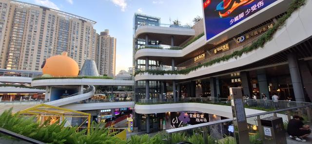 중국 광둥성 선전深川시 남산구南山區에 위치한 복합 쇼핑몰 K11 ECOAST 사진조성준 기자