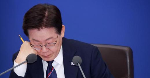 李대통령, 긴급재정명령 활용 가능성 언급…경제 비상등