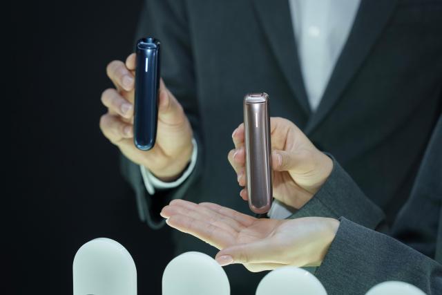 JTI코리아의 차세대 궐련형 전자담배 ‘플룸 아우라’사진JTI코리아