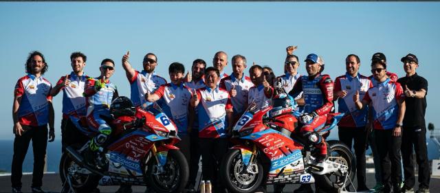 ZX모토 창업주 장쉐가운데가 