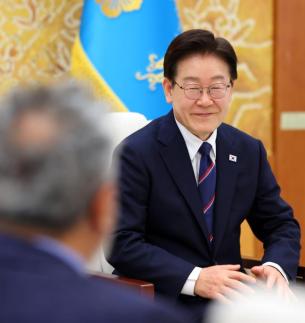 李대통령, 美하원의원단에 중동 전쟁 어려움…조언 듣고 싶어