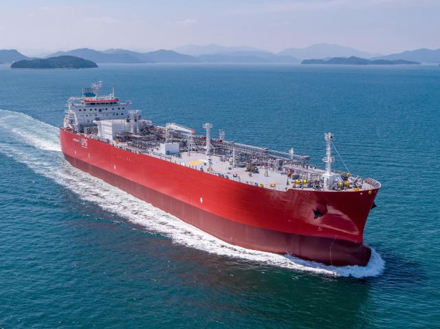 삼성중공업이 건조한 대형가스운반선 사진삼성중공업