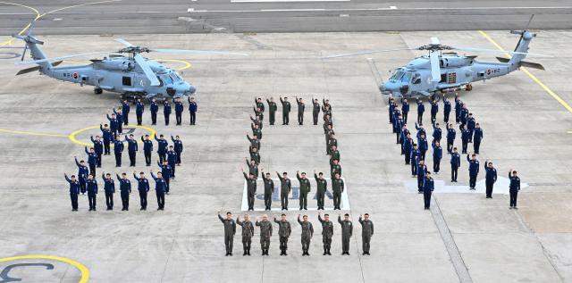 Navy deploys US Seahawks to boost South Koreas naval capabilities