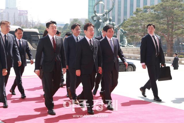 [포토] 시정연설 위해 국회 찾은 이재명 대통령