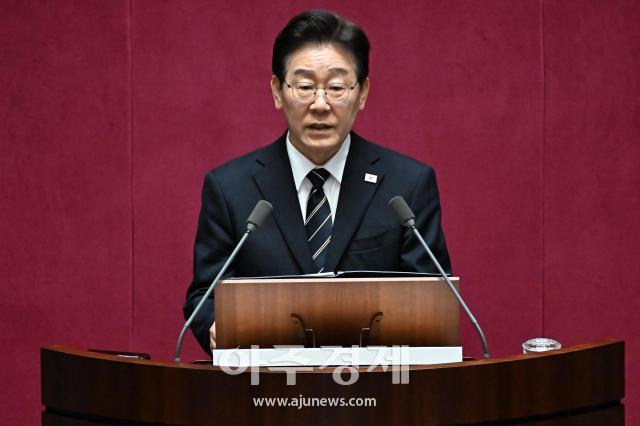 [포토] 2026 추가경정예산안 시정연설 하는 이재명 대통령