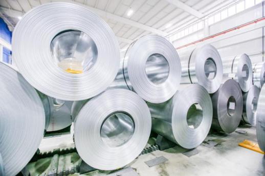 중동전쟁에 알루미늄 가격 40% 급등…트럼프 관세까지 설상가상