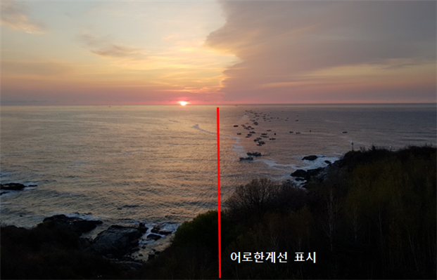 동해 최북단 어로한계선저도도등을 보면서 안전조업 중인 선박들 사진동해해수청