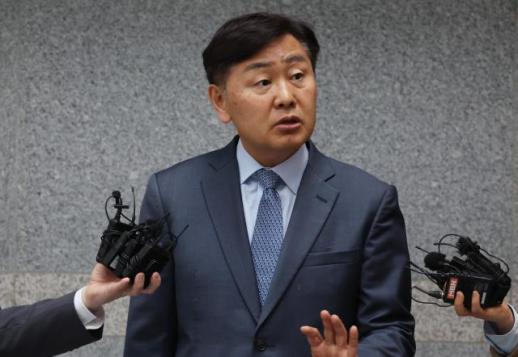 현금살포 김관영, 민주당 제명 불복 가처분 신청…전북 자존심 지킬 것