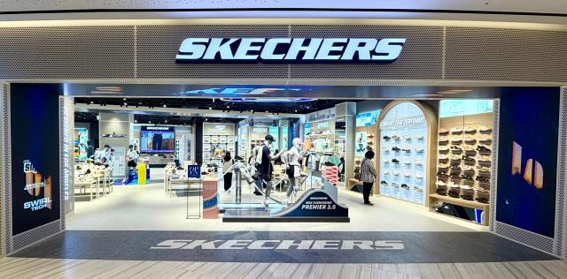 스케쳐스 매장사진신세계 센텀시티