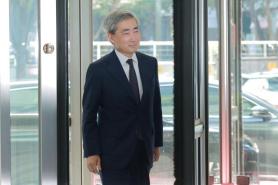 BOK nominee holds half of assets in foreign currency, raising concerns ahead of hearing