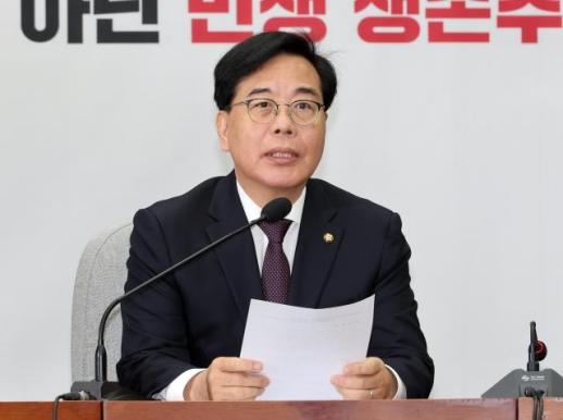 [사설] 지지율 18%, 야당 구실 못 하는 국민의힘은 간판 내릴 각오하라