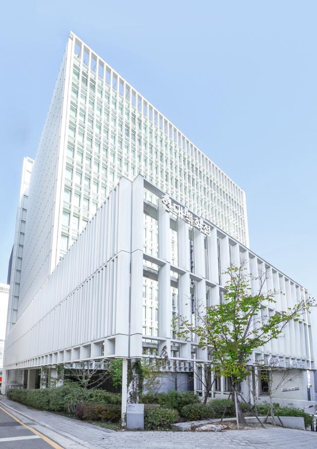 현대백화점그룹 본사 사옥 전경 사진현대백화점그룹