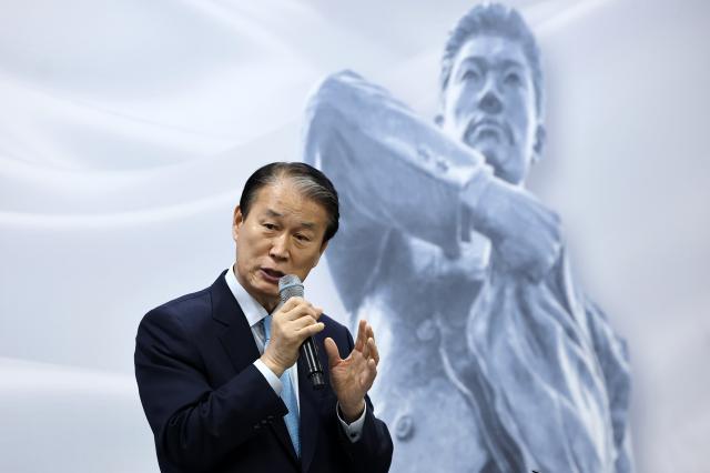 권오을 국가보훈부 장관이 지난 3월 18일 서울지방보훈청에서 열린 안중근의사 유해발굴 민관 협력단 발족식에서 인사말을 하고 있다 사진국가보훈부