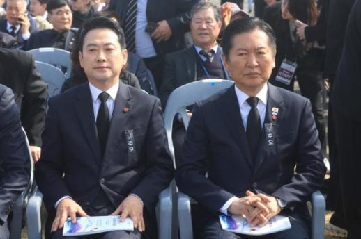 [사설] 여야정 회담, 정치를 버리고 민생을 구하라