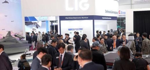 하드웨어 넘어 소프트웨어…LIG D&A, 인재 확보 전략 강화