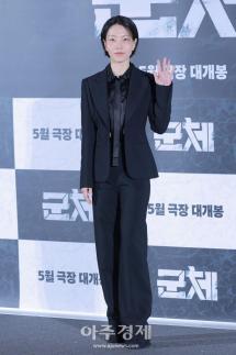 [포토] 포즈 취하는 김신록 (군체 제작보고회)