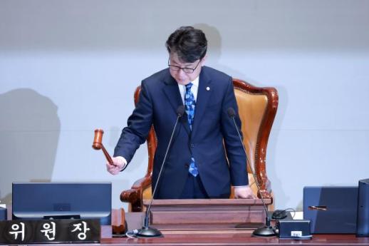 예결위 추경 심사 돌입…與 민생 골든타임 vs 野 선거용 정책