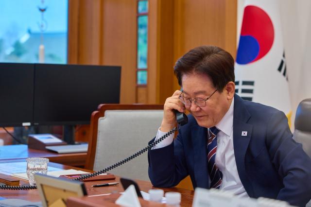 Lee congratulates Thai PM on reelection