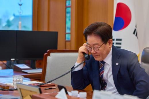 Lee congratulates Thai PM on reelection