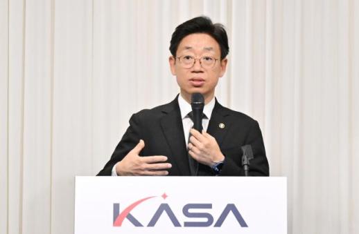 [단독] KT 박윤영 첫 행보는 직원 마음 잡기...자회사 배치 불복 인력, 희망부서 받는다