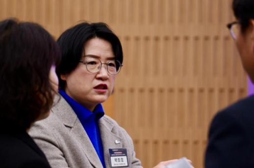 박희정 더불어민주당 포항시장 후보, 철강산업 재부팅 공약 발표