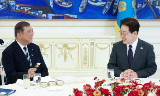 이시바 전 총리 방한, 日 언론 안보 실무 주목… "ACSA 체결은 긴요한 과제"