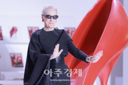 [포토] 메릴 스트립, 한국 팬들 반가워요~