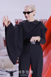 [포토] 메릴 스트립, 우아한 손인사