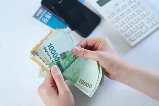 [안선영의 아주-머니] 이달 생활비 부족한데…비상금대출 똑똑하게 받는 법