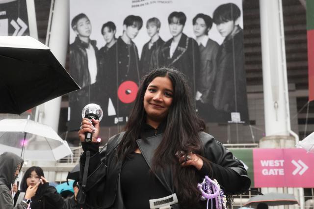 Tripti 25 from India has come to Korea just for the BTS Goyang show PhotoAJP Han Jun-gu