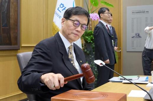 [전문] 금통위 만장일치 동결…올해 성장률 2% 하회할 것