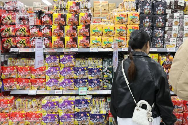 中东局势推高原料成本和汇率 韩国食品企业承压