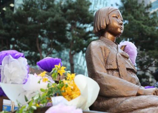 Statue honoring wartime sex slavery victims accessible without barricade on Wednesdays