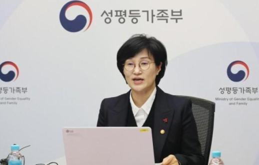 완도 냉동창고 화재… 진압 나선 소방관 1명 사망·1명 실종