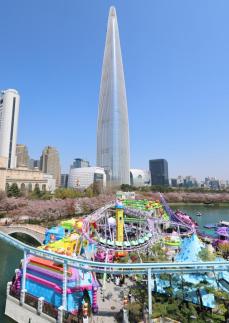 [기수정의 여행 in] 해외 10대들도 홀딱… 롯데월드 메이플스토리 세계로 로그인